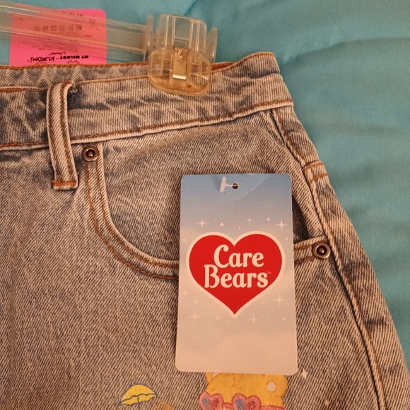 🆕 CARE BEAR Denim Shorts 9 - Picture 7 of 7